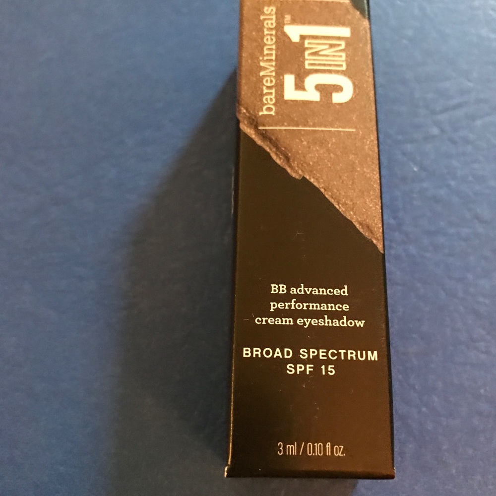 5 in 1 eye shadow primer